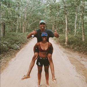 Meet your Posher, Gia